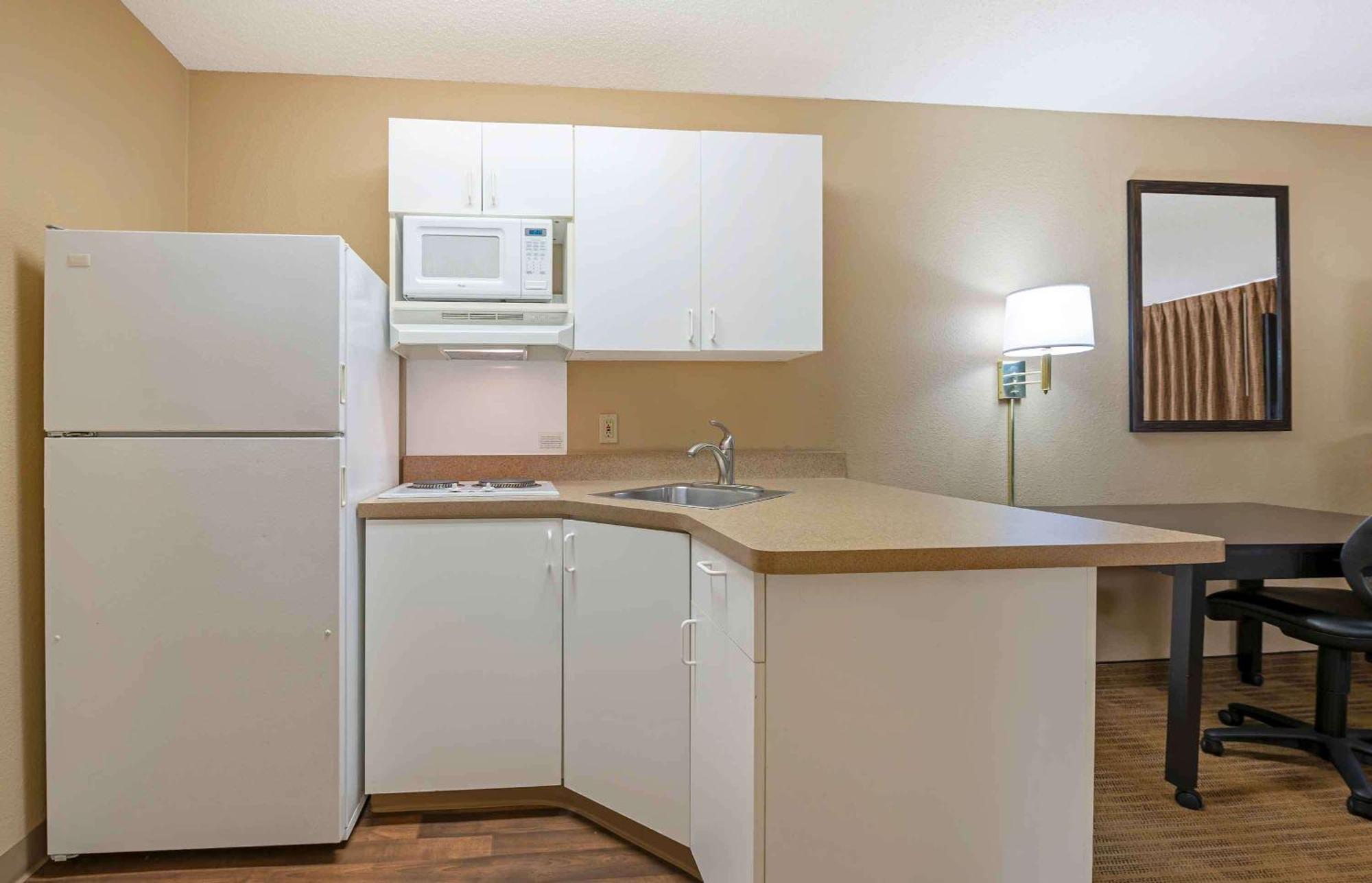 Extended Stay America Select Suites - Columbus - Вортінгтон Екстер'єр фото